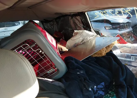 2006 Chrysler Town & Country Touring z USA, uszkodzony, nr VIN 2A4GP54LX6R826178